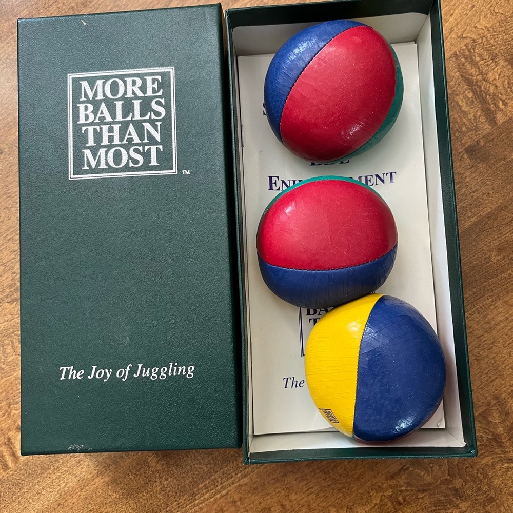 Juggling balls